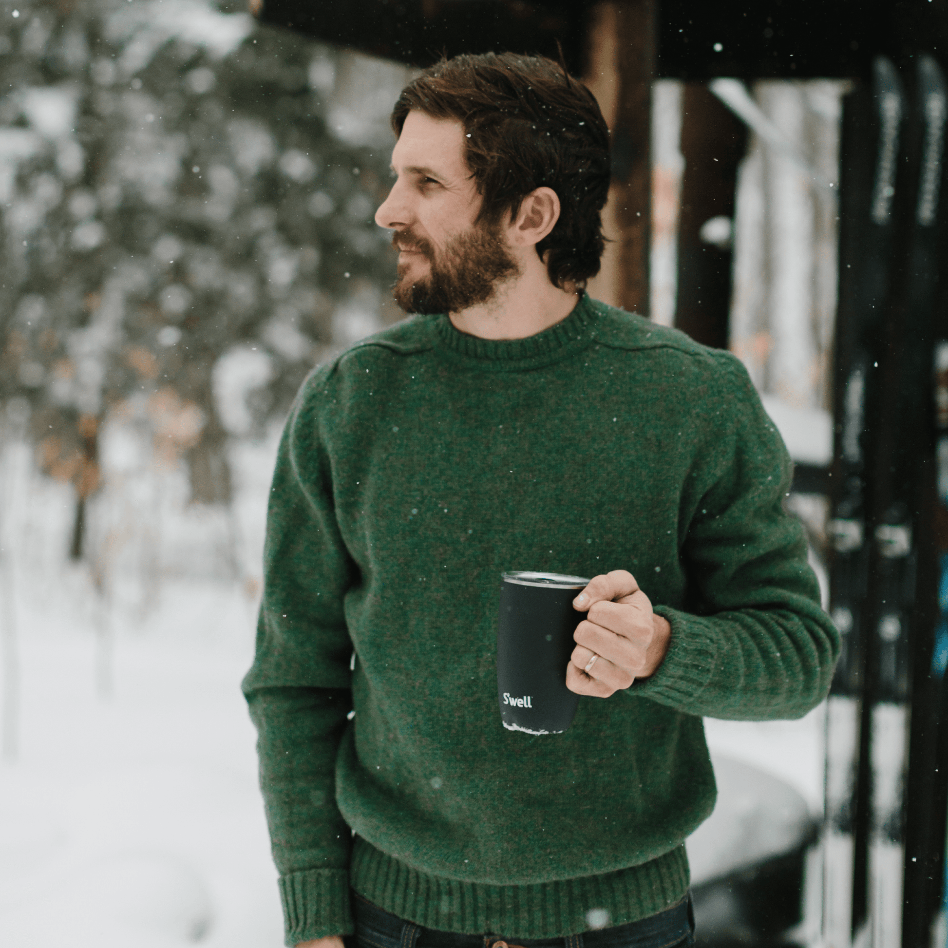 mug-16oz-a6 Swell-16oz-Mug-Onyx-Lifestyle.png